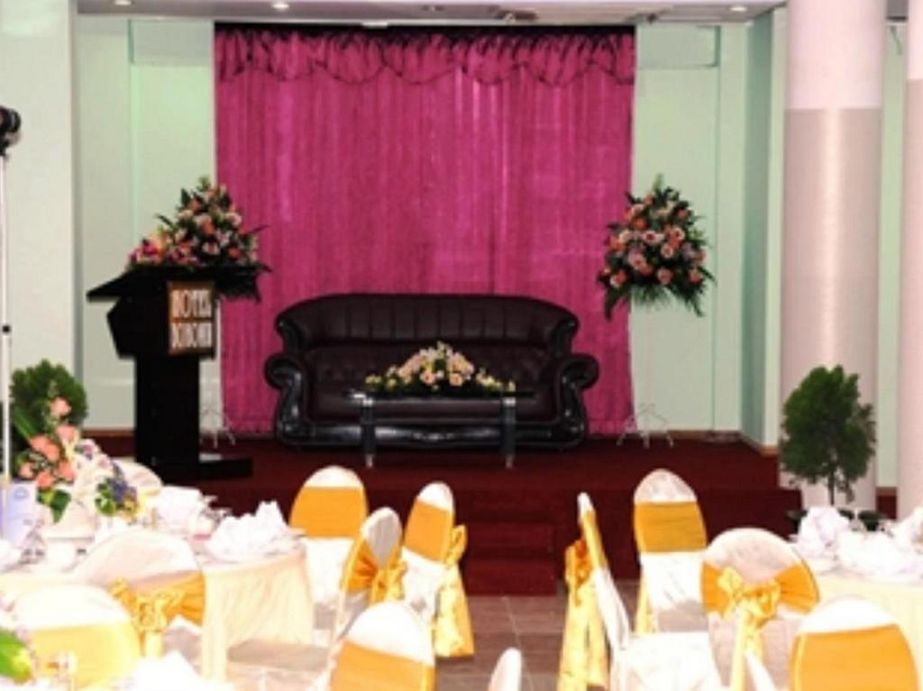 Hotel Bo Bo Min Yangon Luaran gambar